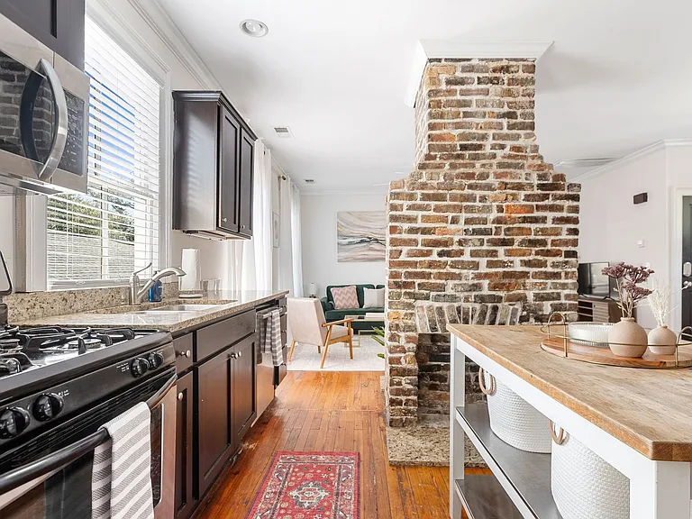 314 Ashley Avenue — Photo 8