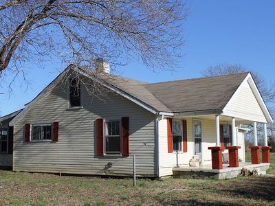 2744 Scenic Dr, Lawrenceburg, TN, 38464
