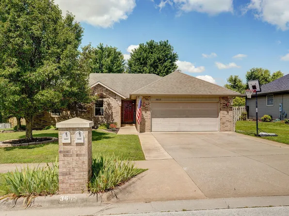 3605 N 30th Street, Ozark, MO 65721