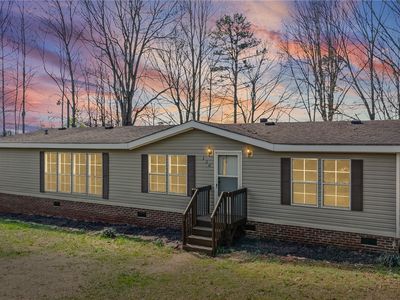 136 W Freedom Wood Dr, Liberty, SC, 29657
