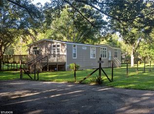 30240 Lynne Dr, Zephyrhills, FL 33543