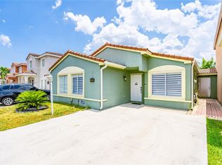 16610 SW 97th Ter, Miami, FL 33196