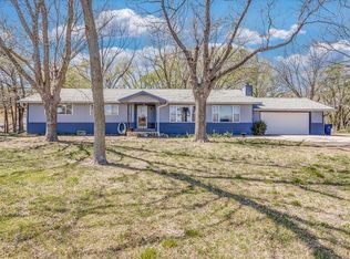 1189 N Oliver Rd, Belle Plaine, KS 67013