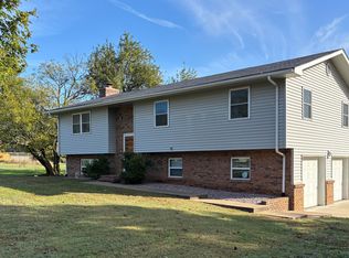 1809 Osage Orange Rd, Joplin, MO 64801