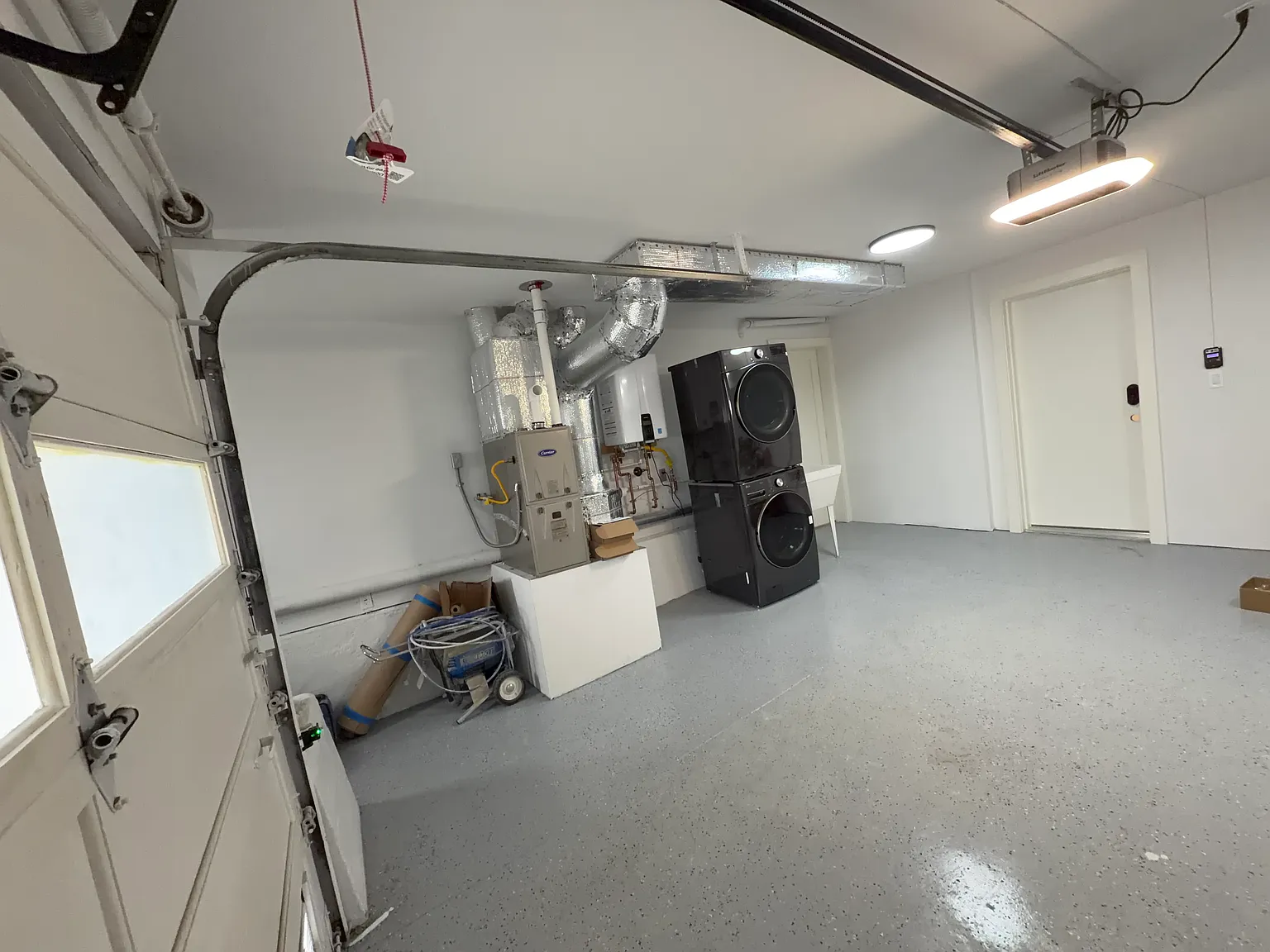 1283 Gilman Ave — Photo 2