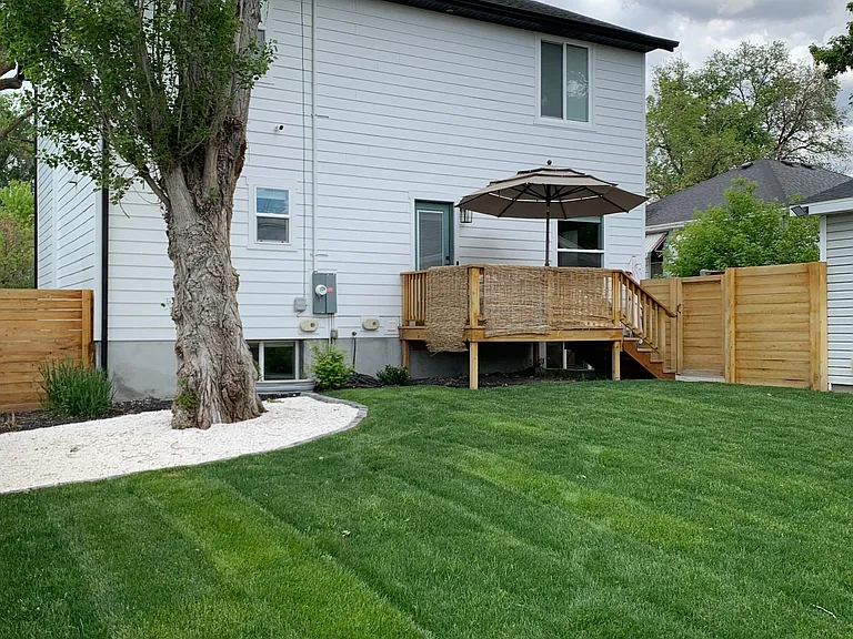 1866 E Garfield Ave — Photo 28