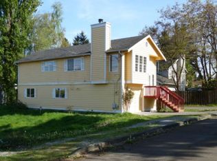 2433 S 142nd St, Seattle, WA 98168