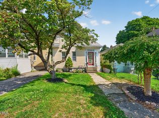 7 Lawn Avenue, Albany, NY 12204