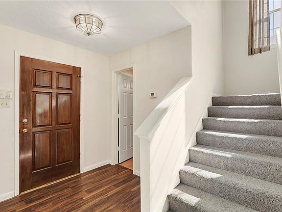 3rd image of 2126 Menton Dr