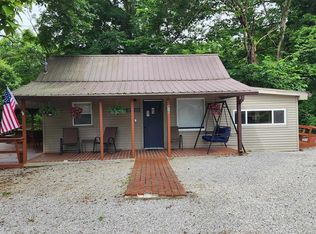 450 Cedar Hill Rd, Celina, TN 38551