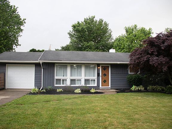 2nd image of 655 Meadow Dr