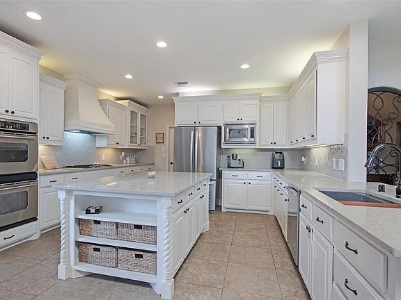3rd image of 3463 Baldcypress Dr