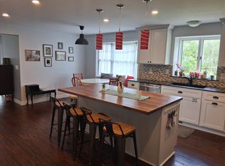 2710 English Rd, Rochester, NY 14616