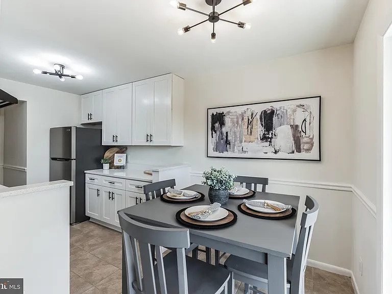 6441 Richmond Hwy #303 — Photo 5