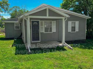 807 S Savage St, Independence, MO 64050
