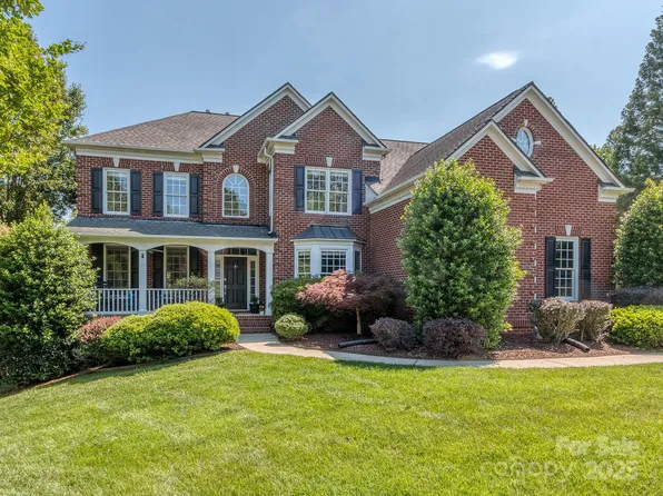 2301 Keara Way, Charlotte, NC 28270