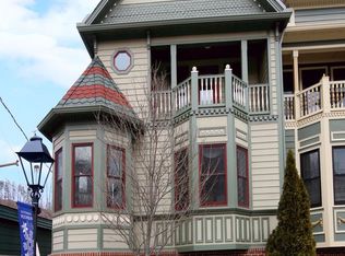 231 Mill St #20, Occoquan, VA 22125