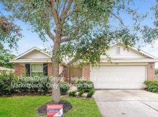 3802 Parry Ct, Pearland, TX 77584