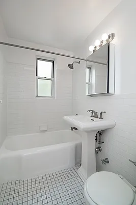 Rented by Argo Residential | media 12