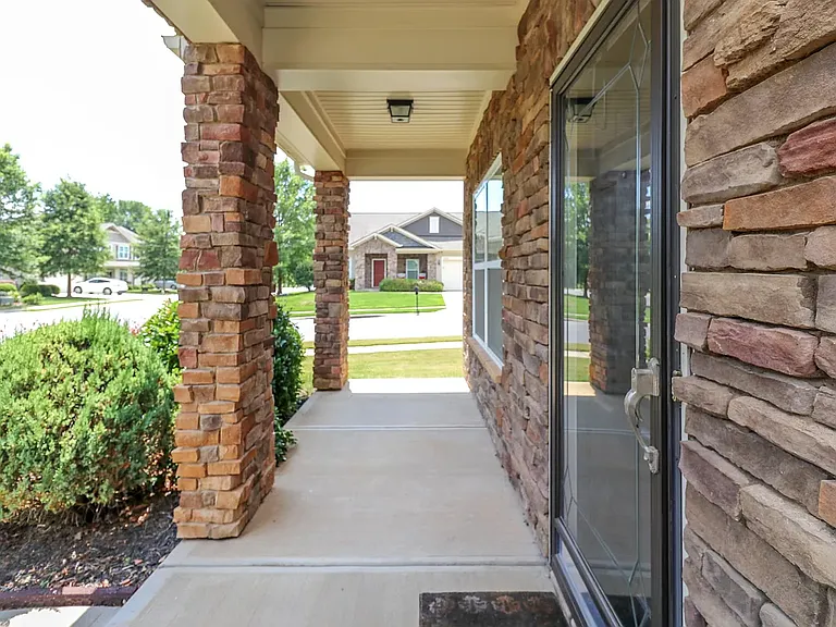 14524 Glenduff Pl — Photo 4
