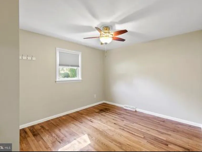 25 Glenwood Ave #A — Photo 3
