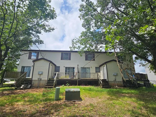 301 Country Villa Ln, Saint Robert, MO 65584