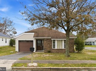 25 Willow Dr, Barnegat, NJ 08005