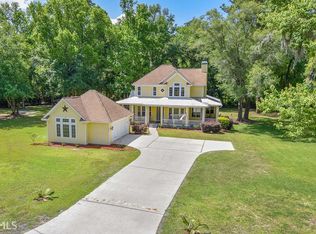 706 Hopewell Point Rd, White Oak, GA 31568