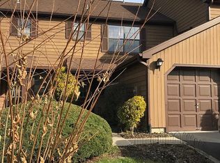 22 Gallo Ct, Lawrence Township, NJ 08648