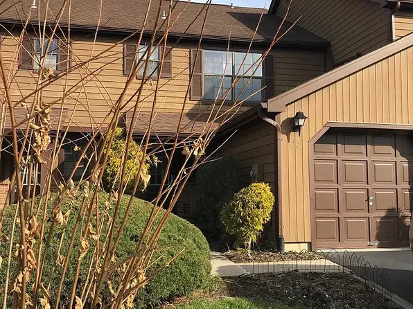 22 Gallo Ct, Lawrence Township, NJ 08648