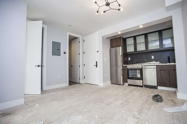 Rented by Nooklyn NYC LLC | media 13
