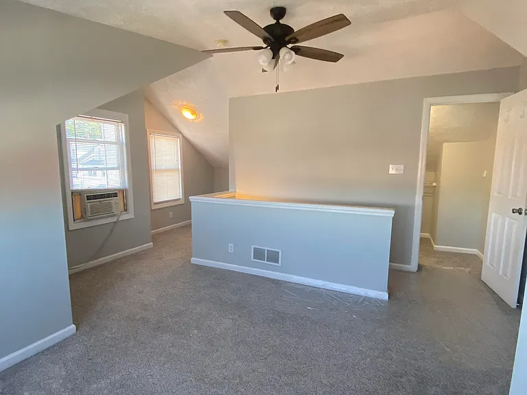 1715 Mary St — Photo 16