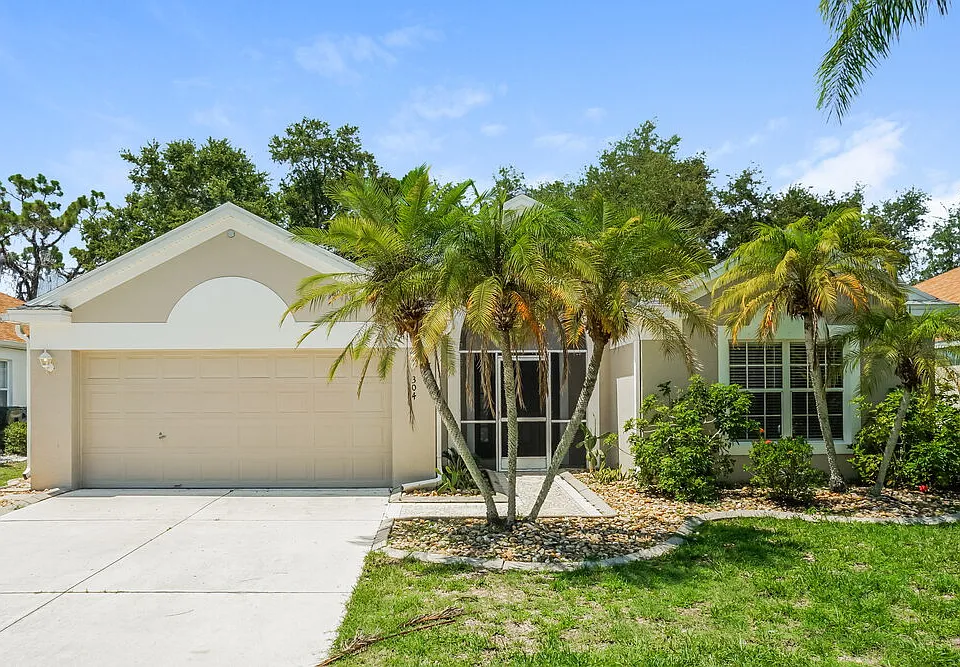 304 Fareham Dr