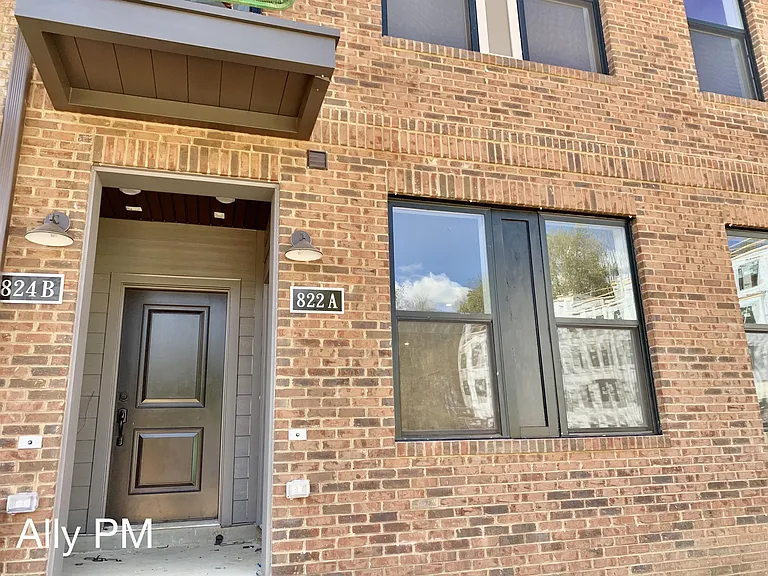 822 Wesley Ln #A — Photo 32