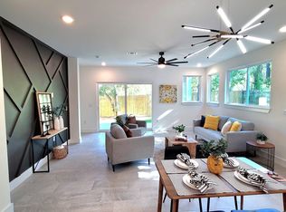 2005 Uphill Ln #B, Austin, TX 78741