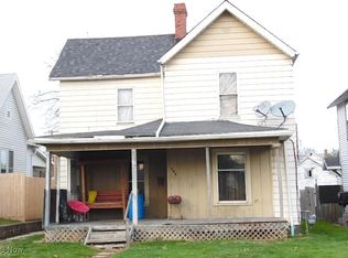 730 Vine St, Coshocton, OH