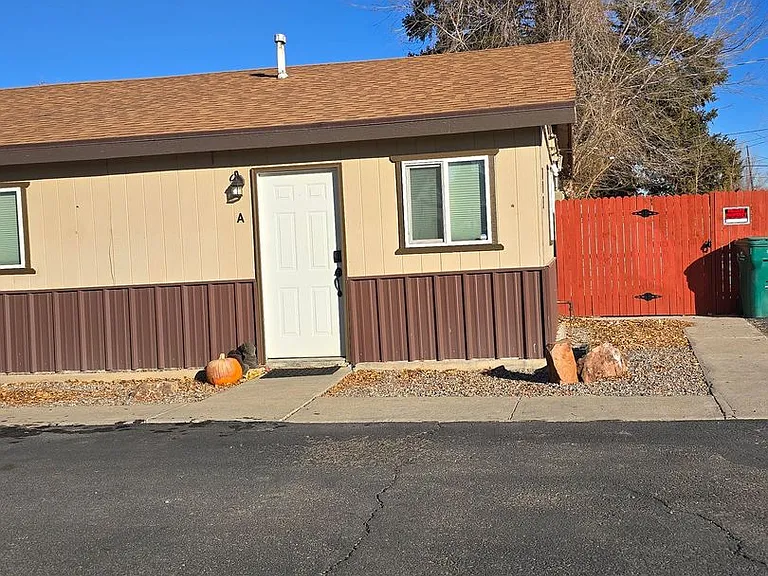 715 S Laguna Ave — Photo 7