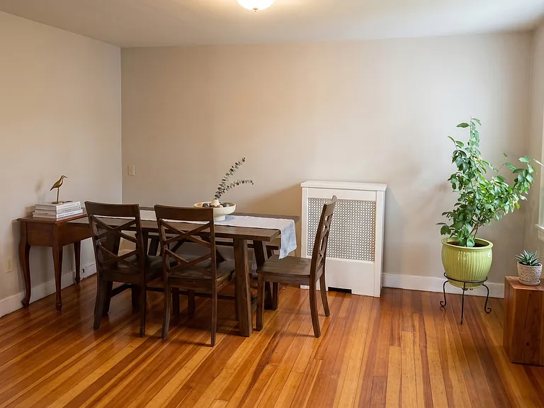 184 Boston Ave #1 — Photo 3