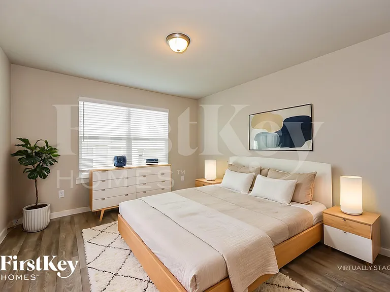 325 Niki Dr — Photo 15