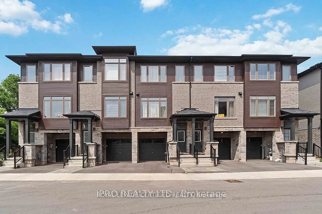4 bed, $2,700 — Photo 2