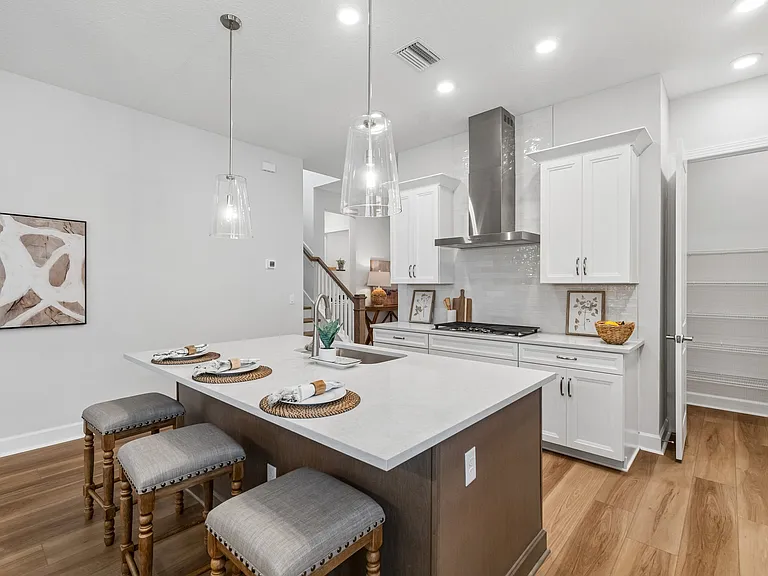260 Sutton Dr — Photo 21