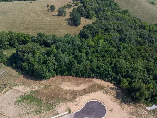 580 Claiborne Dr, Dry Ridge, KY 41035