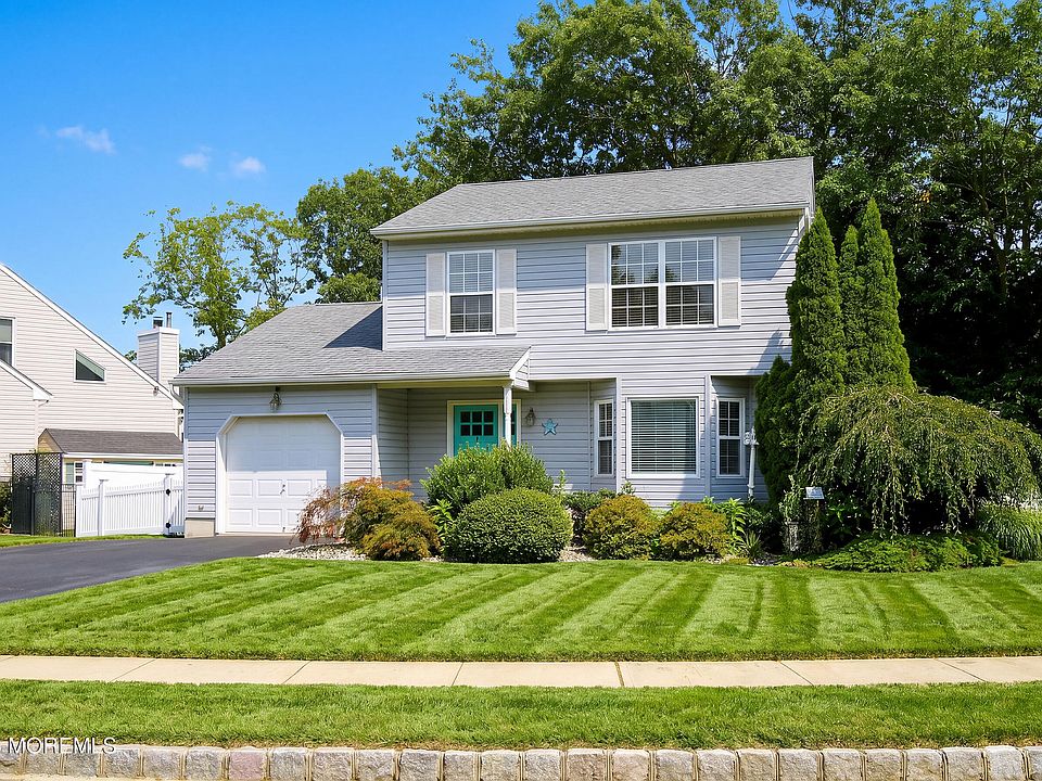 1st image of 126 Linnea Lane