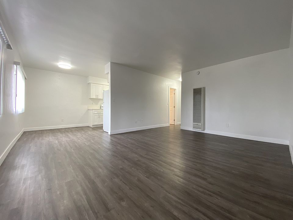 Living area and dining area
