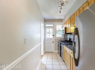 326 17th St NE, Washington, DC 20002