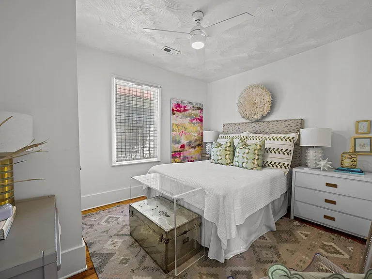 78 Nassau St — Photo 12
