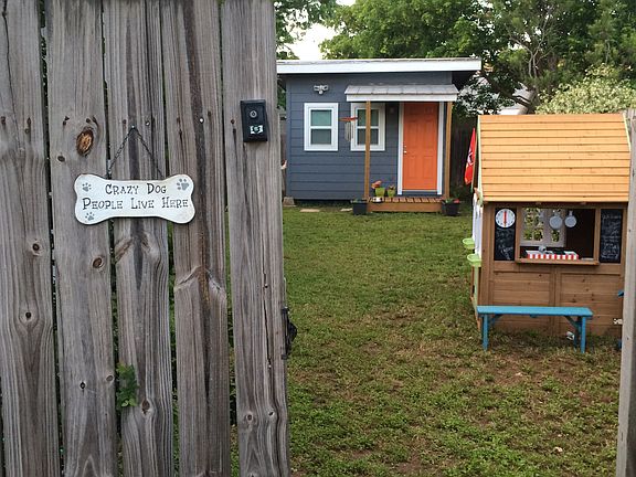 Side yard with detached ofc