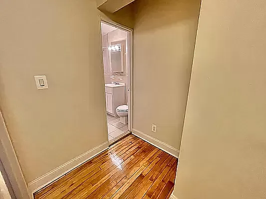 Rented by Queens Apartments Realty LLC | media 4