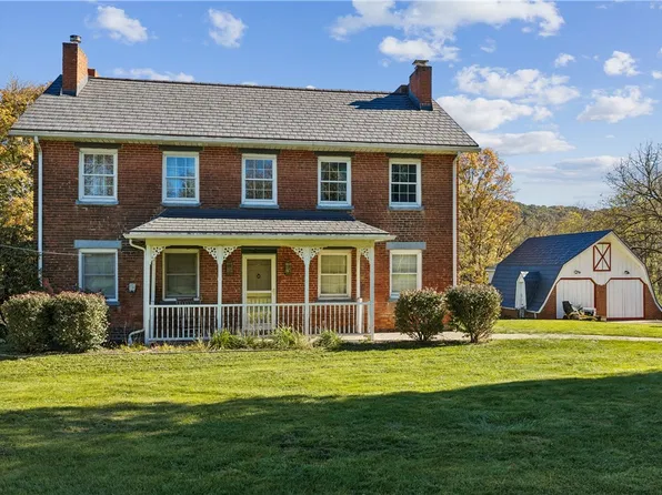 482 Independence Rd, Aliquippa, PA 15001