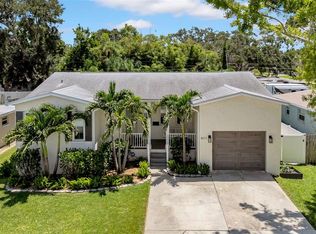 4111 Helena St NE, Saint Petersburg, FL 33703